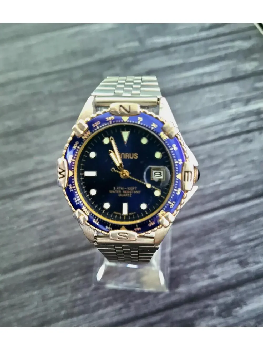 Vintage Collectable Benrus Compass‎ Dive Dress Watch BNW701